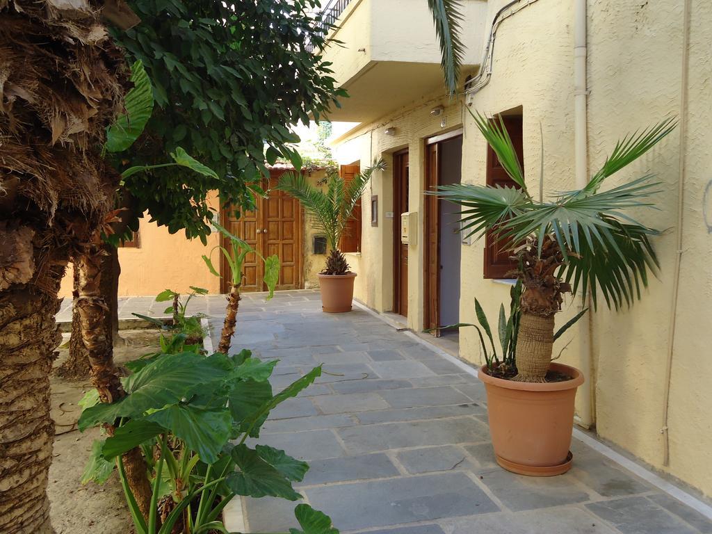 Lilys Apartments Rethymno Eksteriør bilde